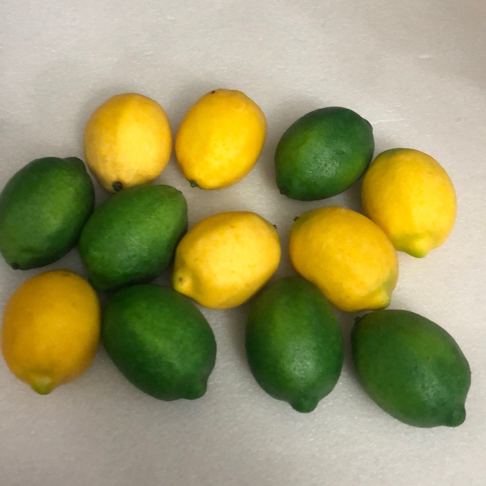 Artificial lemon -12 pieces - yellow& green limes